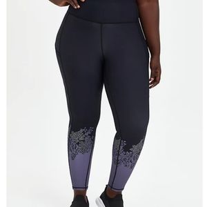Full length active leggings nwt